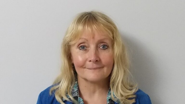 ME COUNSELLING HEADSHOT 768x432