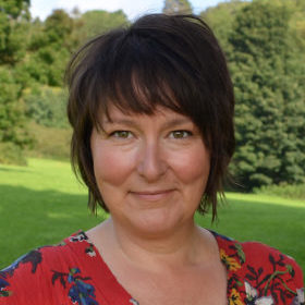 Kelly Paterson DipHIC, mBACP, counselling in Bristol
